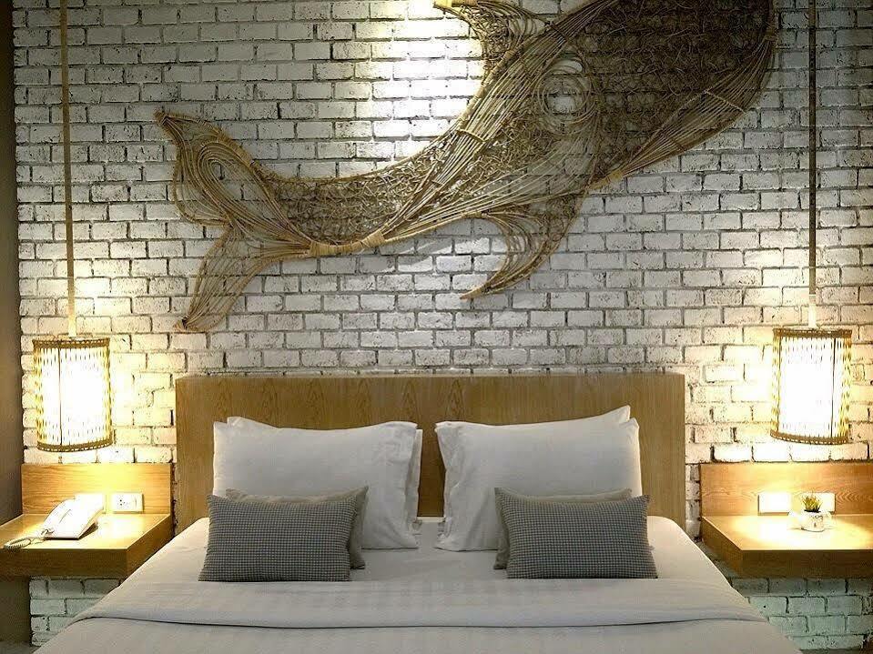 The House Patong Hotel Bagian luar foto